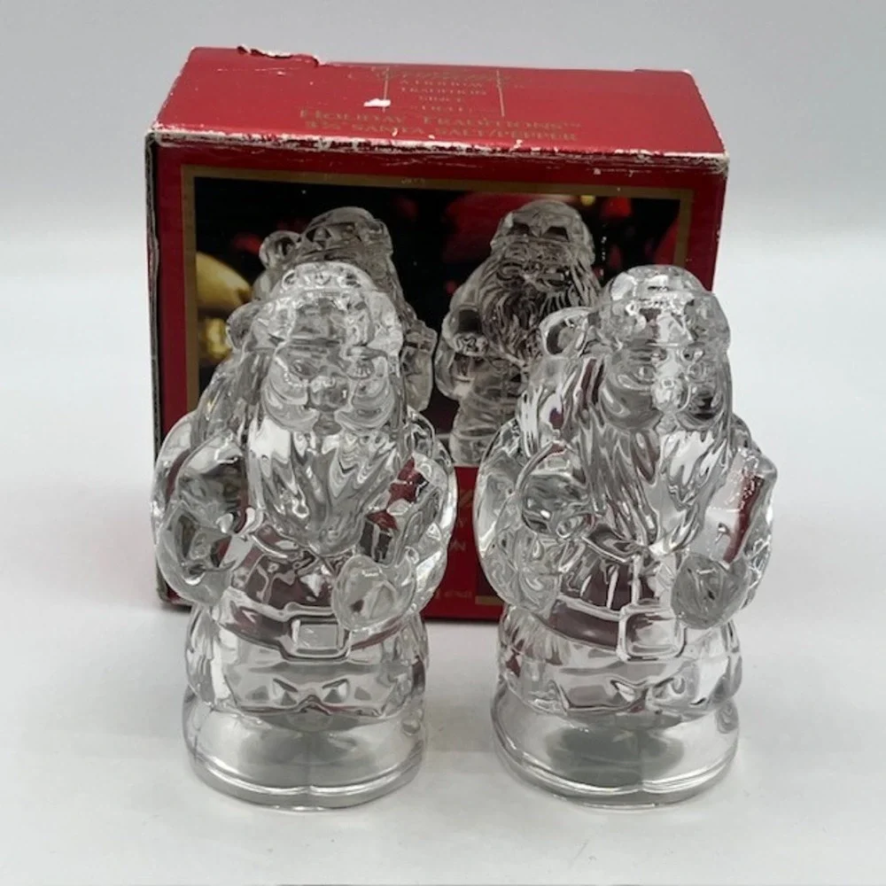 Gorham Holiday Traditions Crystal Santa Salt & Pepper Shakers Set Germany 3.75in